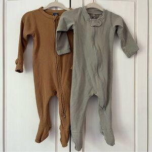 Monica + Andy & Old Navy Solid & ribbed zipper footie pajama Brown and Gray